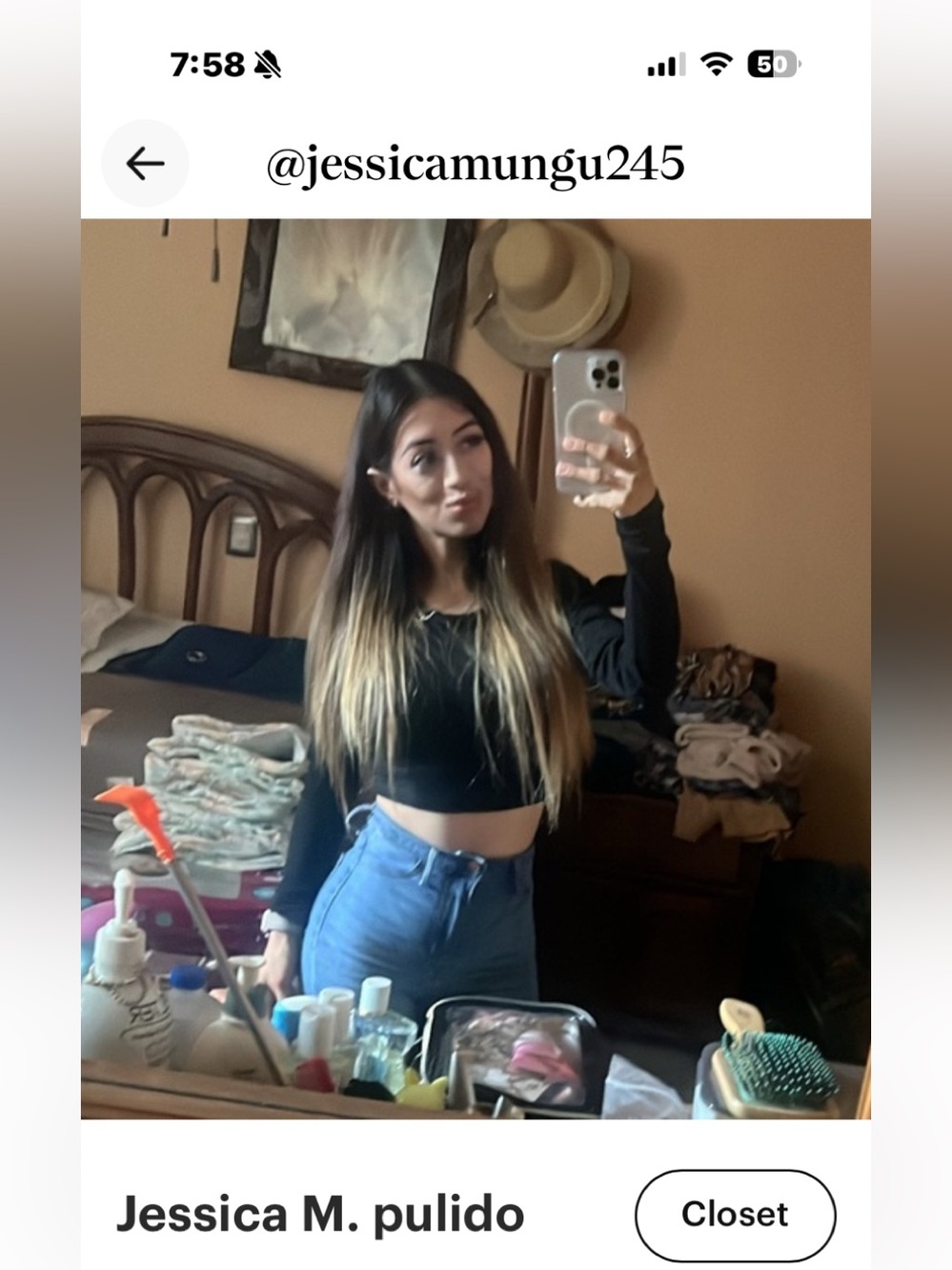 Selling Fakes - reported her but she’s still selling.